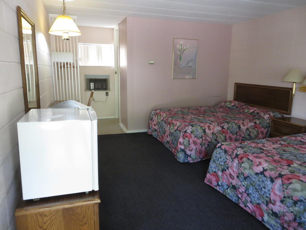 Parkway Motel Ниагара-Фолс Экстерьер фото